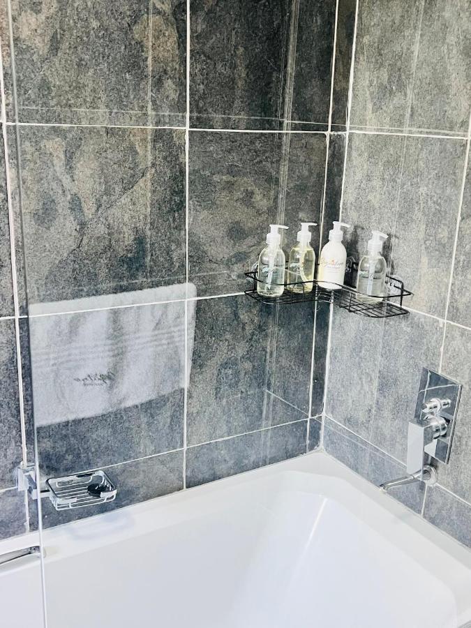 Signature Boutique Guesthouse Maun Ngoại thất bức ảnh